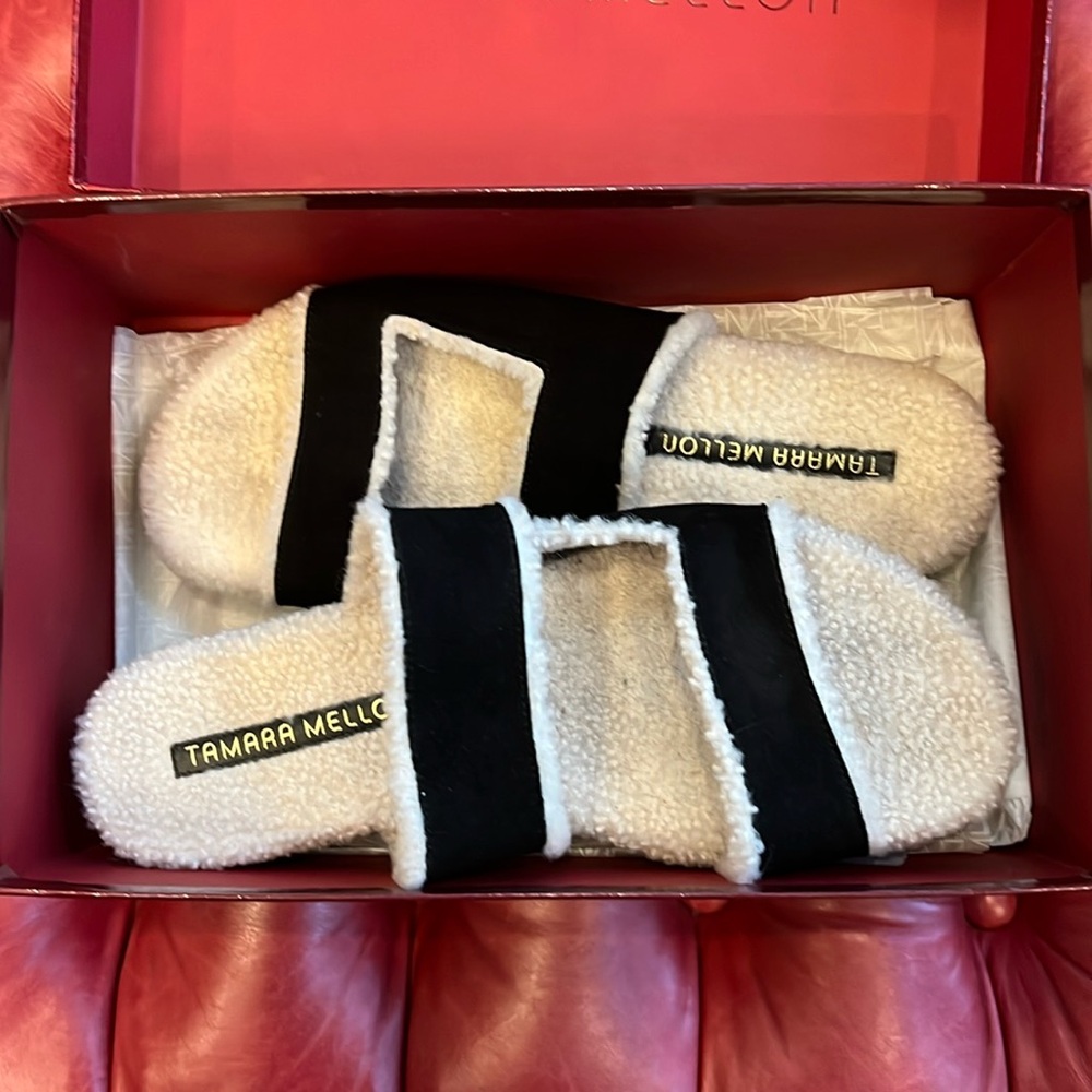 Tamara Mellon Roam 35 Suede & Shearling Sandals - Like New!